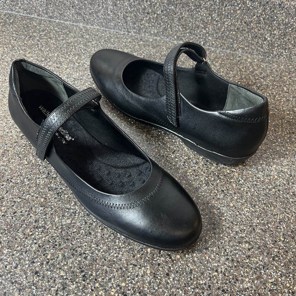 Walking Cradles Mary Jane Comfort Casual Shoe Black Leather Womens Sz 11 S Flats